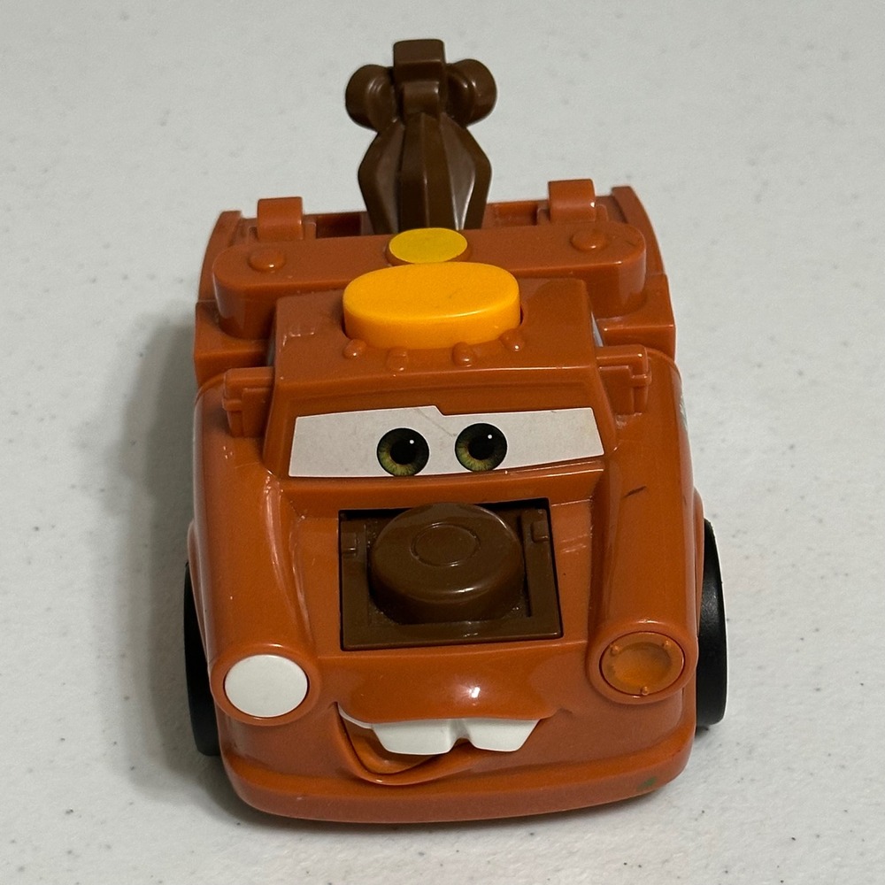 Fisher-Price Disney Pixar Cars 2 Tow Mater Talking Toy Truck Light‎ Tested Works